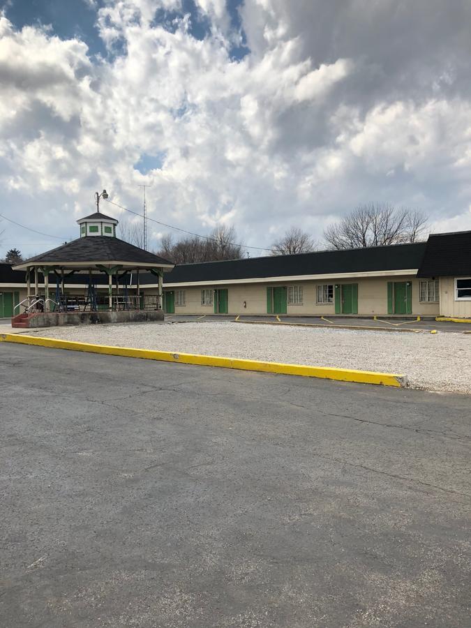 Etown Motel Elizabethtown Exterior photo